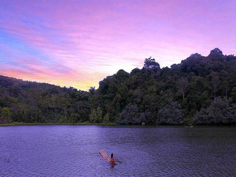 Danau Lingkat Danau Lingkat